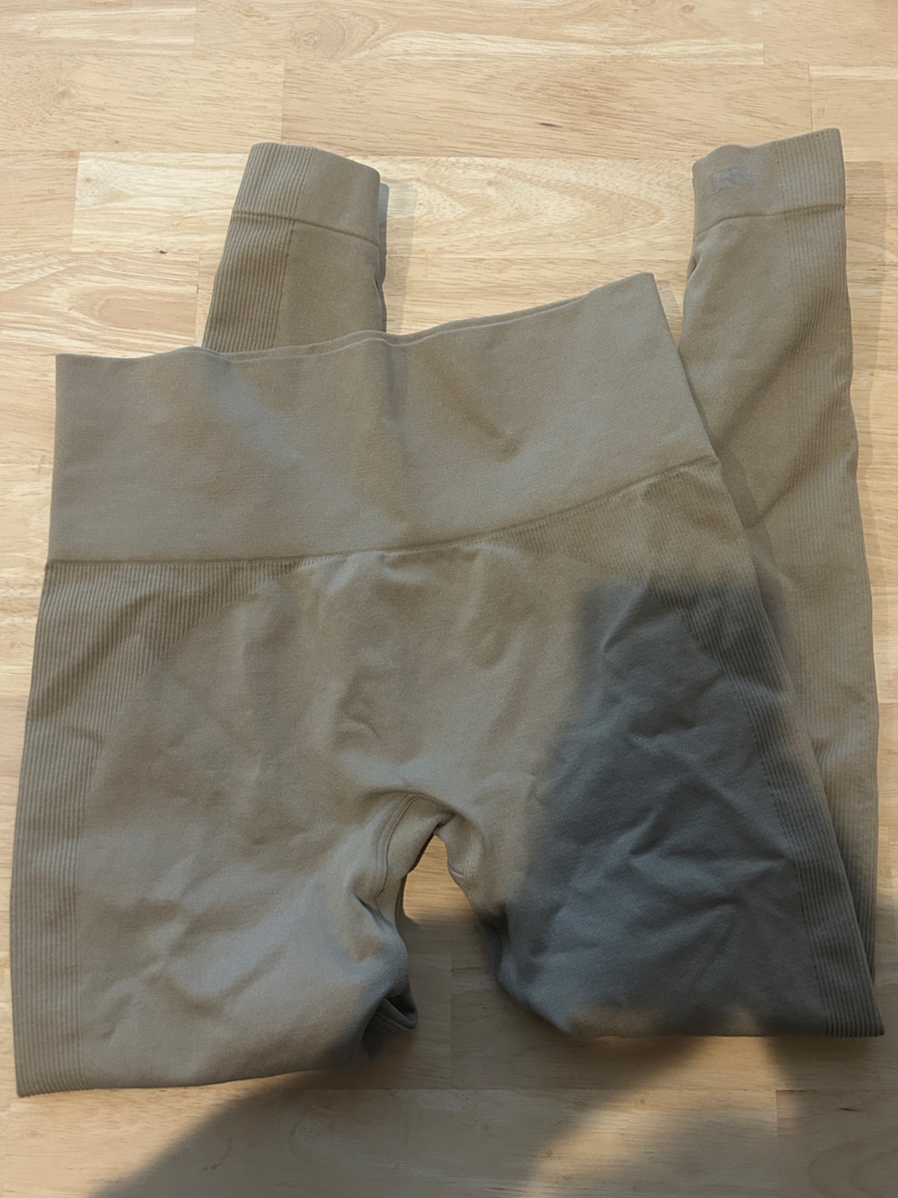 SET Active Leggings